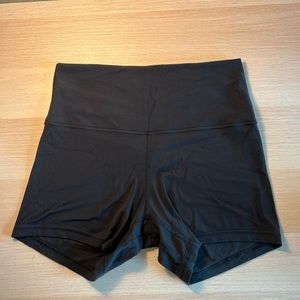 Lululemon Align Short 4” Size 6